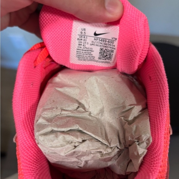 Nike Vomero 5 hot punch - Picture 5 of 11